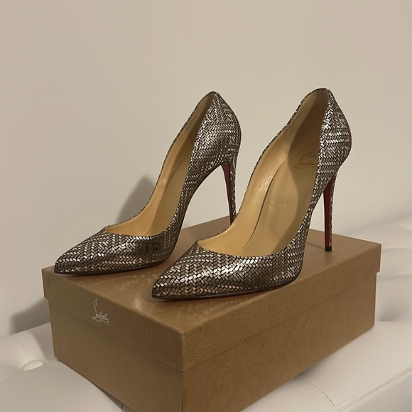 Christian Louboutin Silver Heels. - Picture 3 of 4
